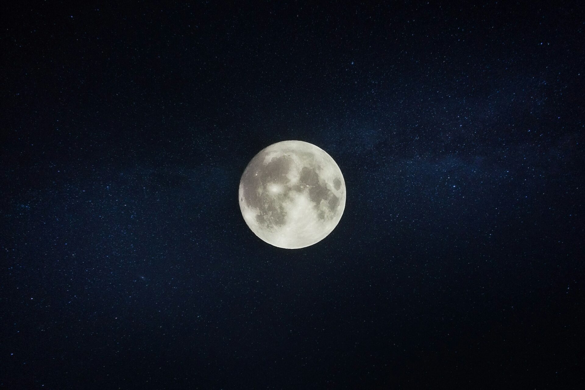 Sleep Rituals for Autumn & Winter, Abundance Event & Sleep Essentials